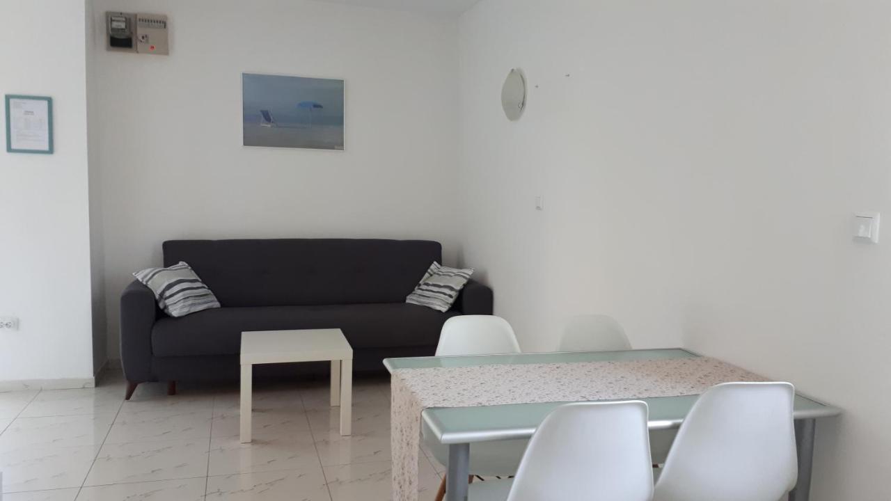 Apartment Pejnovic มาลินสกา ภายนอก รูปภาพ